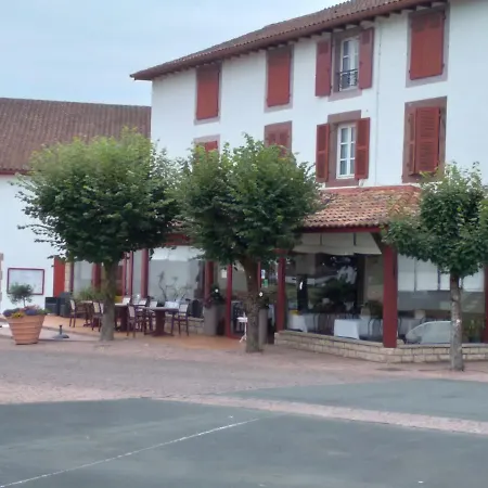 Hotel Camou 2*