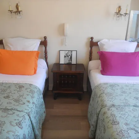 Camou Hotel Uhart-Cize