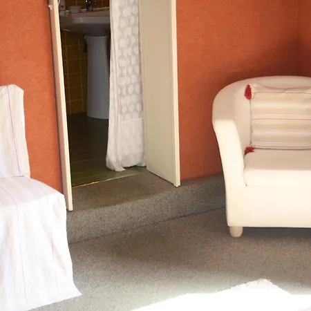 Camou Hotel