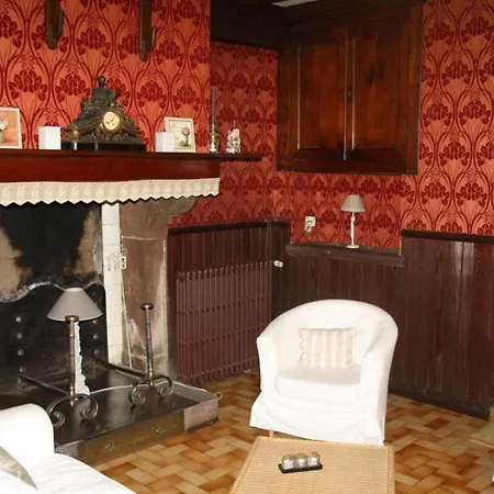 Camou Hotel 2*