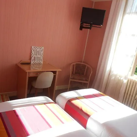 Camou Hotel
